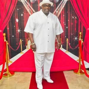 Meet your Posher, Vincent